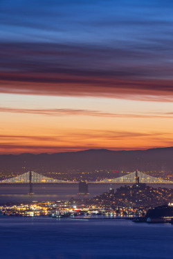 l0stship:Dawn Colors - San Francisco (by David Yu)