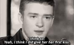 godneybaby:  themissspears:  HOLDING MY TEARS  IM SCREAMING CRYING JDSHFLJKHAFDOÖISFJLÖ