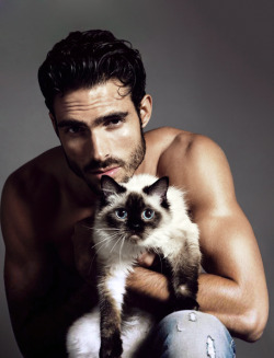 panwashere:  Pan Was Here: male models and fashion scene. 