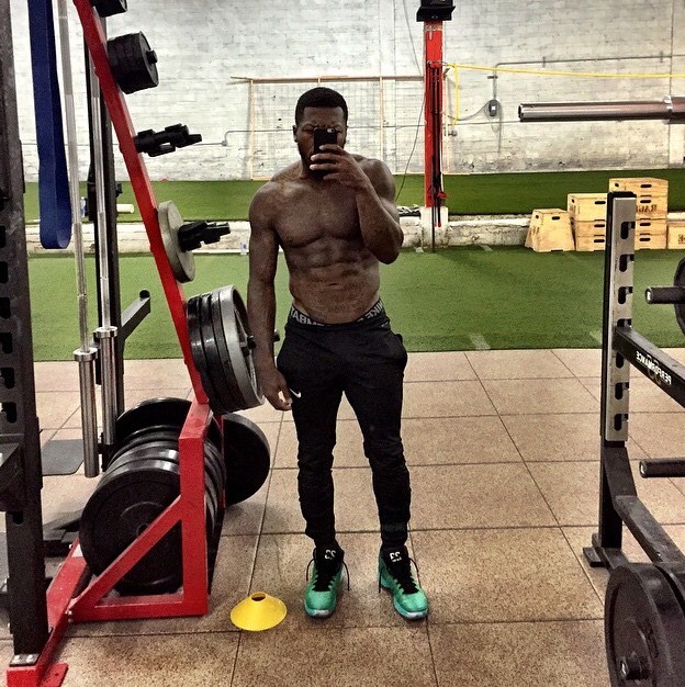 supremebait:  Nate Robinson Appreciation Day 🙌🏾.  Yes fine as