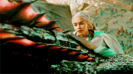 targaryensource:A dragon is no slave.