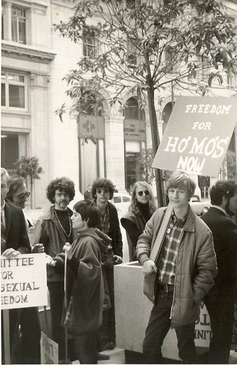 commiepinkofag:  Committee for Homosexual Freedom [CHF] Protest, April 1969
