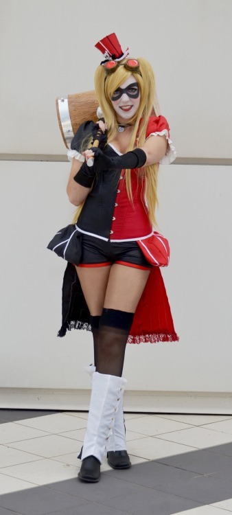 kosplaykitten:  Harley Quinn for you! by Elis90 Look What the Kat Dragged in at Kosplay