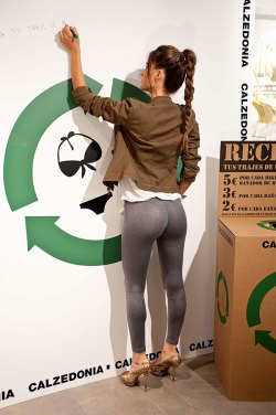 AAAMAAAZING! ahhh y no olviden reciclar! x)