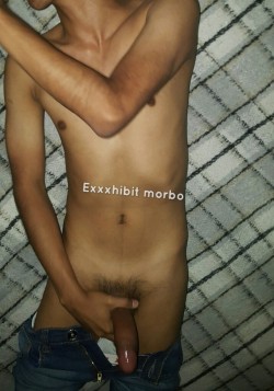 exxxhibit:  Morro morbo, les gusta?