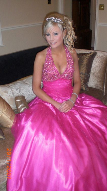 stoneyflake:Pretty in Pink.