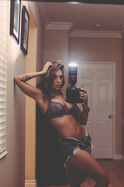 modernambition:  Posing | Instagram