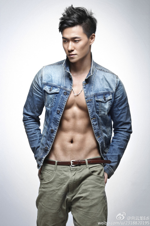 vernonlqchan:  China 2012 Cool Guy champion Edi Xiang, So perfect asian man with handsome face and sexy body! 