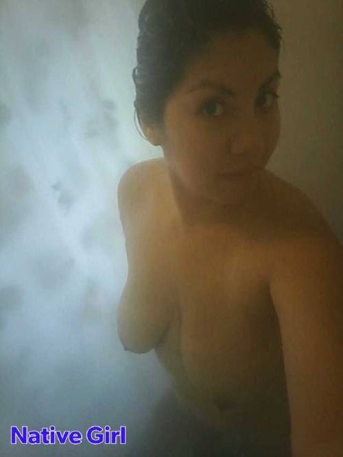 nativegirltribute: Native Girl’s bath time.
