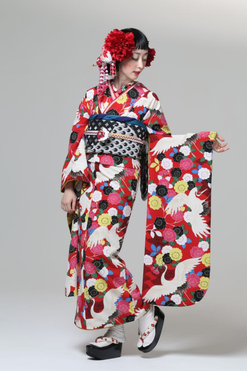# 4: &lsquo;flying crane&rsquo; furisode fall 2013 collection, by designers Furifu, Japan. &