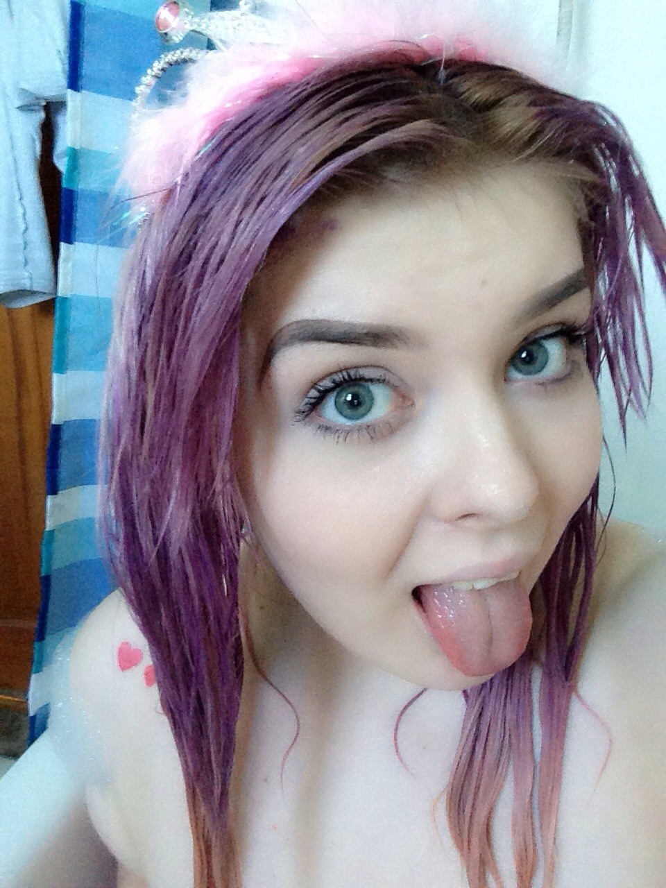 welshdaddy:  littlestloucub:  Princess bubbles!!  Cute overload!