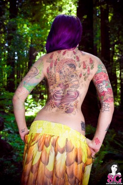 panda-face-mew:  Aleena Suicide  