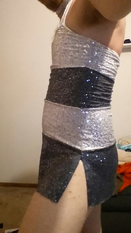 Sister&rsquo;s old dance outfit and I love it!!!!!!!