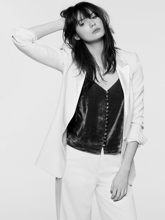 flawlessbeautyqueens:  Favorite Photoshoots | Karen Gillan photographed by Kerry