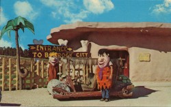 gameraboy:  Bedrock City, Custer SD by SwellMap on Flickr. 