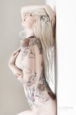 Hotchicks-With-Tattoos:  Butterflies