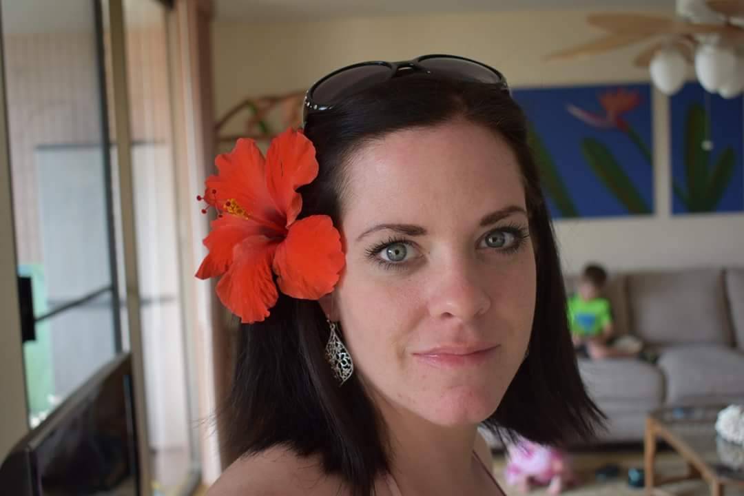 cph1812-blog-blog-blog-blo-blog2:  My sexy Mormon wife Diane! So fucking hot!