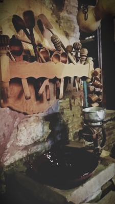canelaklug:  Museo del Dulce / Morelia, Michoacán.En este museo te muestran la maquinaria con la que se fabricaban los dulces tradicionales michoacanos en la época de Porfirio Díaz, puedes ver una proyección de la evolución de los dulces prehispánicos