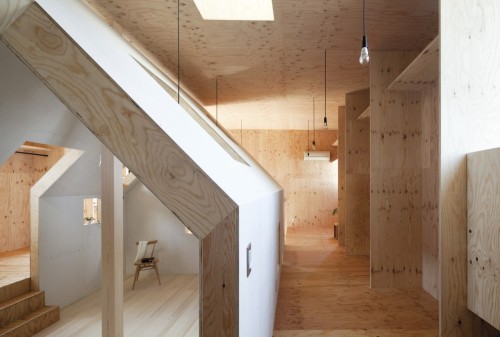 ombuarchitecture:Ant-house Shizuoka • Shizuoka Prefecture • JapanBy mA-style architectsvia Archdaily