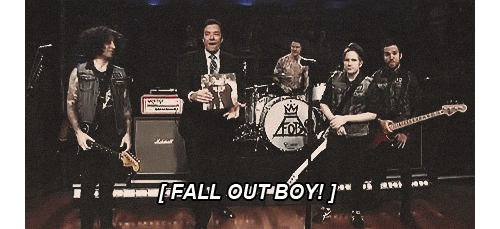 1013corpses:   Fall Out Boy on “Late Night with Jimmy Fallon”  Look how tiny Patrick and Pete are ;~; 