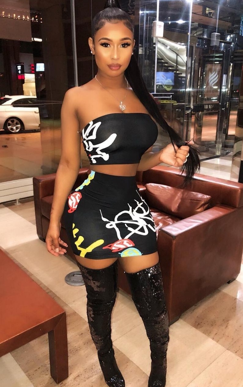 kingjazziedad:  DeliciouslySexy. Curvy. BootiDelicious Mami.. Ms OhSoYouJade    ❤️