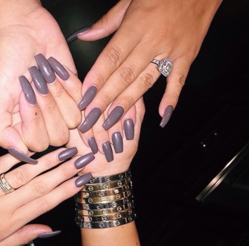 classyglamorousluxe:  💄