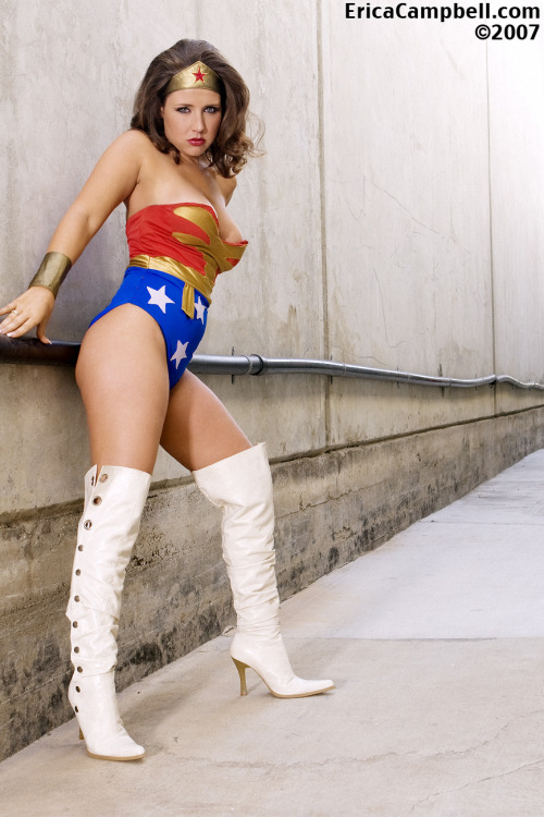 sexy-cosplay-scroll:  Erica Campbell as Wonder adult photos