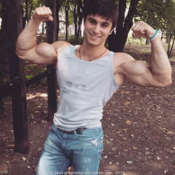 beautifulyoungmuscle:  today’s fantasy