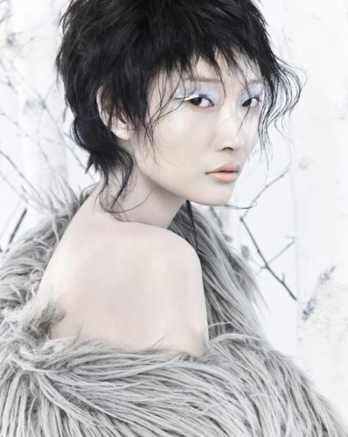 koreanmodel: Seon Hwang and Hong Jisoo by Choi Yongbin for Marie Claire Korea Sept 2014