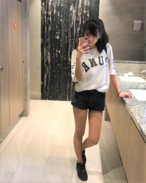 mrwhitepolar: miruwa:ITE Babe  Know her insta Trade