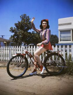 retrogasm:  Ann Miller