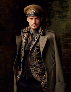 jackviolet:  jackviolet: Sam Webb by Cameron McNee for the Fashionisto #6  This has a very late-19th c. Russian feel to me. ♔http://british-lord.tumblr.com/♔ 