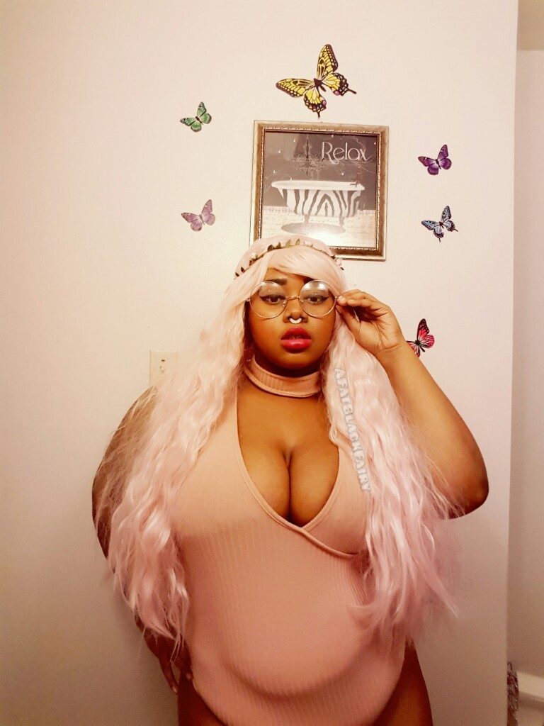 afatblackfairy:  Angelic~ ☄💖😇   Bodysuit: Boohoo (size 18, but it’s super