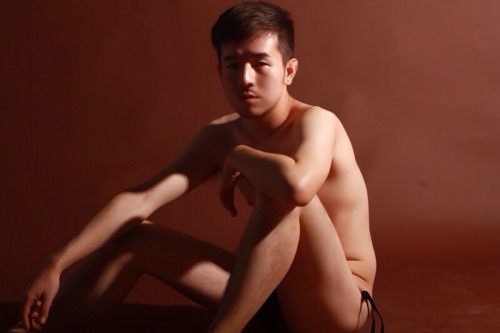 Handsome Manzone