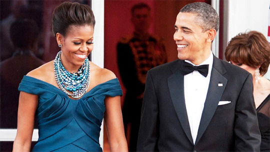 super-star-destroyer:  whitehouse:  President Obama at his final White House Correspondents’ Dinner: “Michelle hasn’t aged a day.  The only way you can date her in photos is by looking at me. Here we are in 2009. Here we are a few years later.