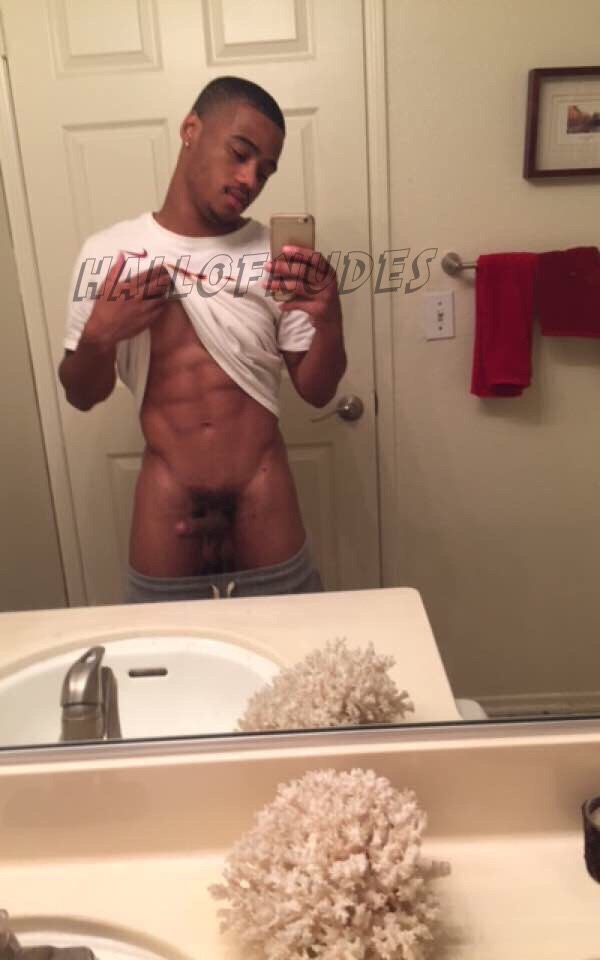 hall-of-nudes:  Babe boy