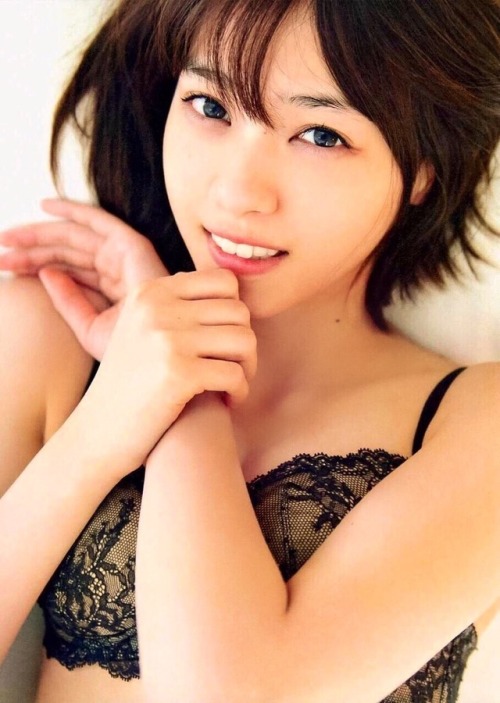 sakagumi46: via Nanase Nishino 1st Photobook - WATASHI no Koto 西野七瀬 フォトブック 「わたしのこと」+画質補正 #1 reblogge