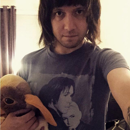 your-ghoul:paganlatte:just-a-lunatic:Synth Farquaad blessed us with best selfie ever STOOOOOP AHAHAH