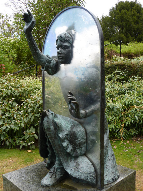 crossconnectmag:This sculpture is located in Guildford’s Castle Grounds in a walled garden behind th