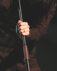  Gerard’s wedding ring → inspired by this 