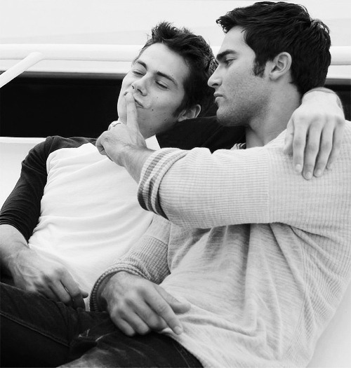antonio2502:  Derek and Dylan» 