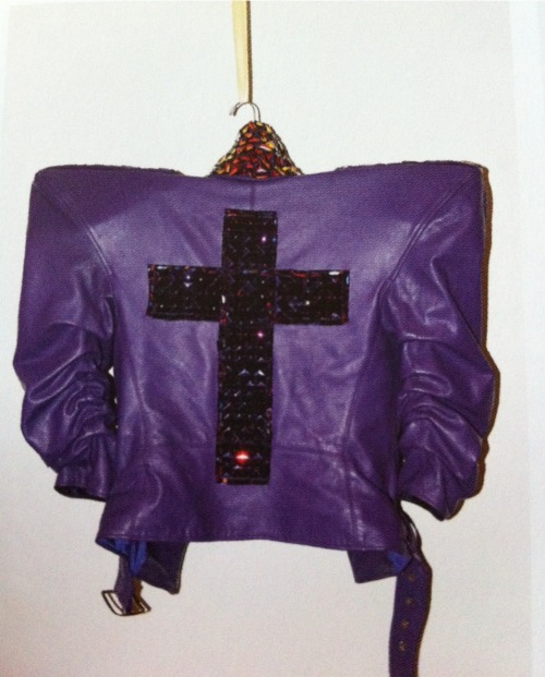 fabfabfashion:  Monster ball tour