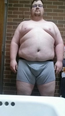 sumo140:  bechubandcarryon: This is my boi Jake I will be posting more from him He loves being exposed so please reblog as much as possible. He is Countrylanesubfaggot here. Send my bitch a message. hmm