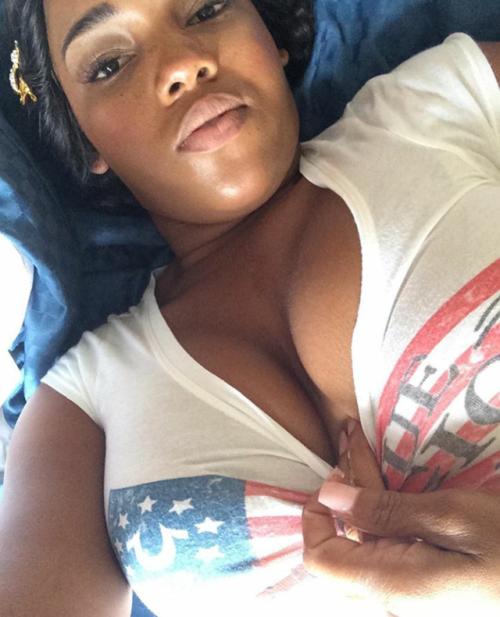 thicksexyasswomen:  jazziedadd: Many Faces adult photos