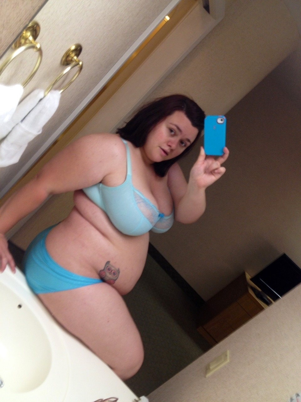 heavy-users:  First name: Kelly Looking for: Date/Sex/Pics exchange Pictures: 36