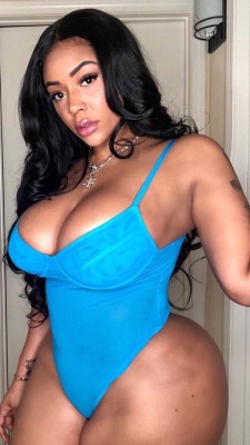 fletchertrowan:  82thick-blog: thickgrlluvr:     She is such a lovely beautiful and fine woman  Perfection