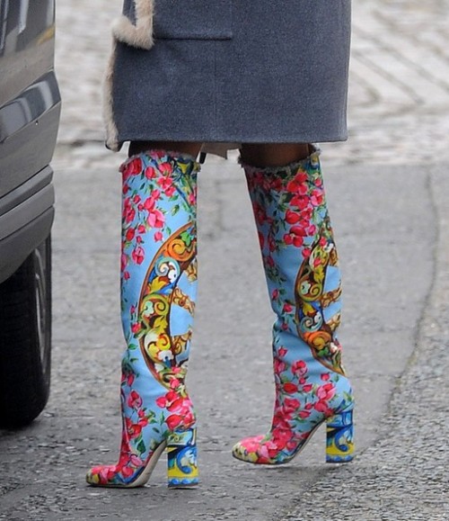 ritaorafashion: Dolce &amp; Gabbana Sicilian floral boots