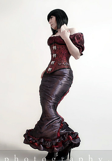 Fabulous fishtail mermaid hobble skirt and corset ensemble.