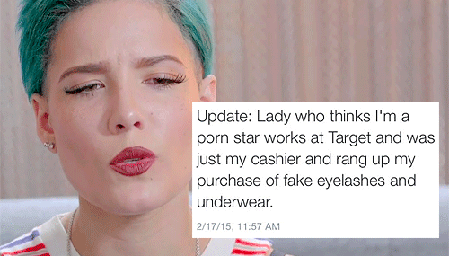 deadzomsen:  halsey + favorite tweets