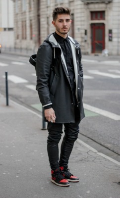 princeinjeans:  Black outfit :  - Jacket